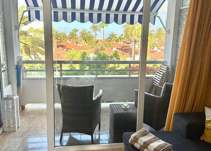 Teneguia-yumbo I Playa del Inglés