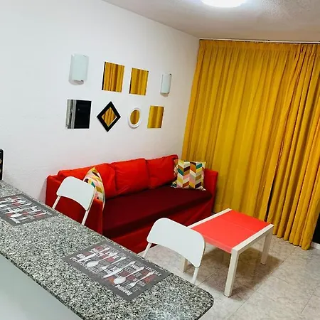 Teneguia-yumbo I Playa del Inglés