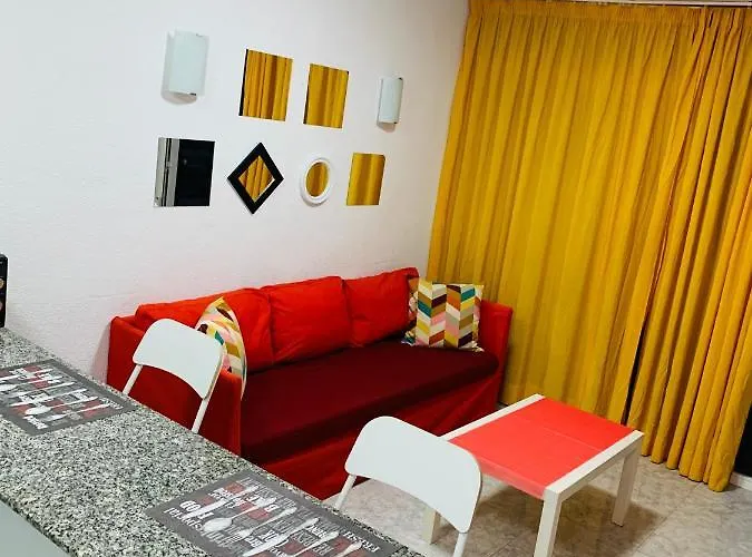 Teneguia-yumbo I Playa del Inglés